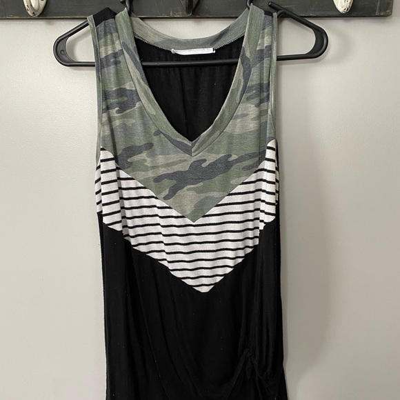 Camo/ Stripe Color Block Tank - Picture 1 of 2